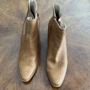 The Limited Brown Snake Print Ankle Boots Sz 8